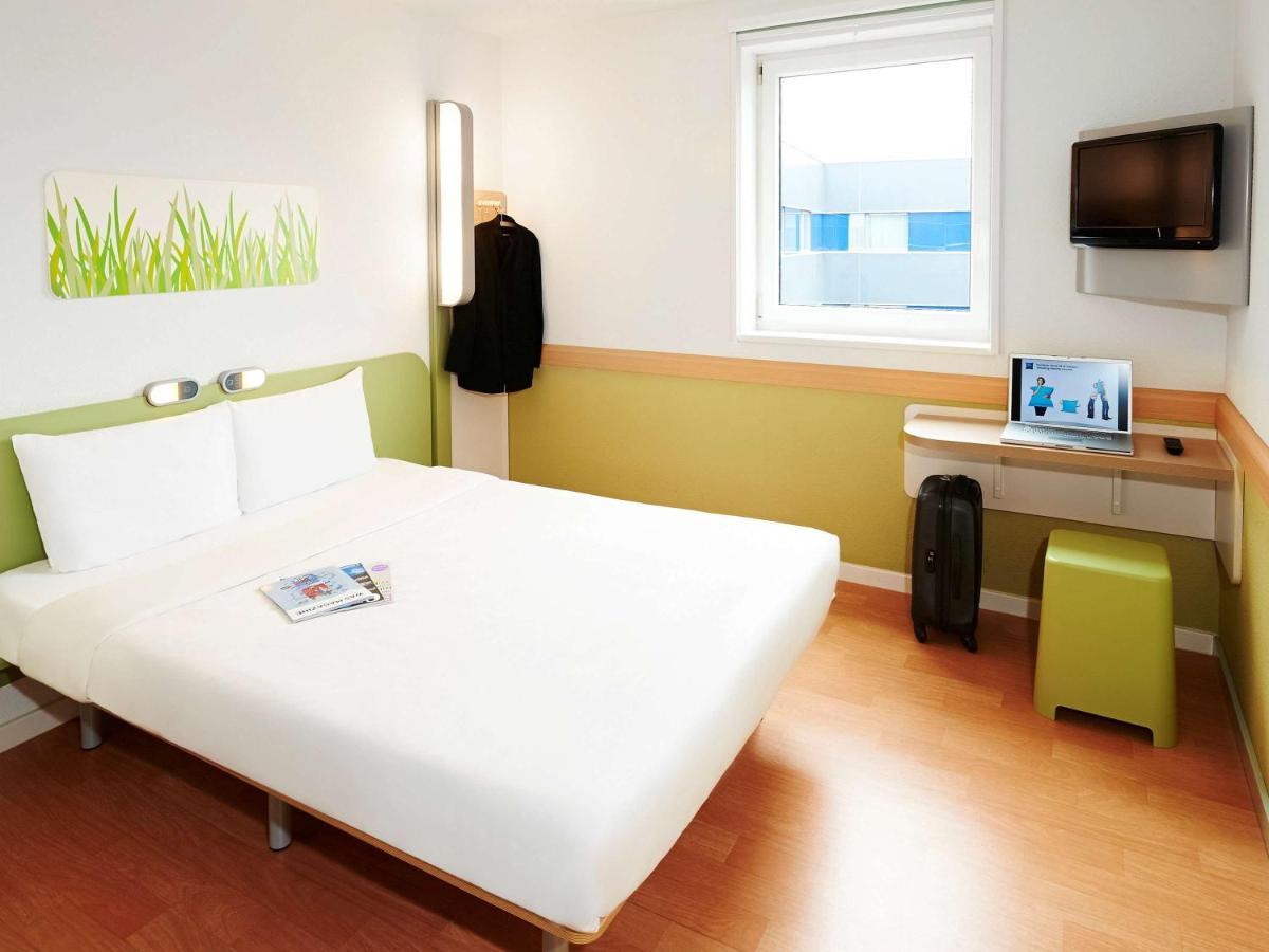 Ibis Budget Besancon Ecole Valentin Hotel Luaran gambar